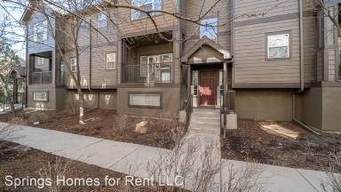 Main picture of 1060 Kara Ridge Pt