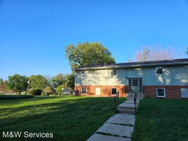 Main picture of 801 5th St