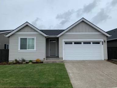 Main picture of 1550 NE Forest Park St