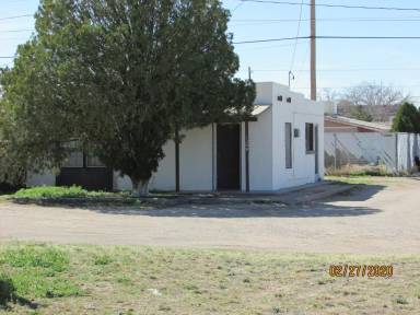 Main picture of 1200 S Gold Ave
