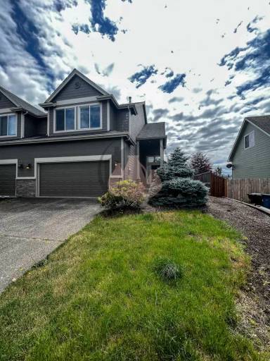 Main picture of 208 SE 7th St