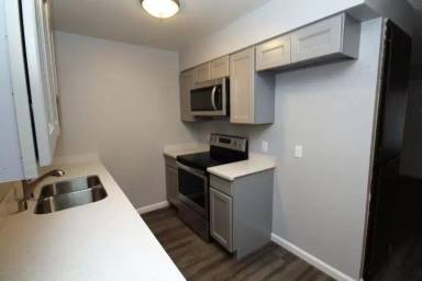 Main picture of 6400 66th Ave