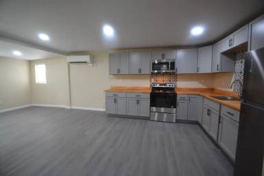 Main picture of 6132 Summit Bridge Rd