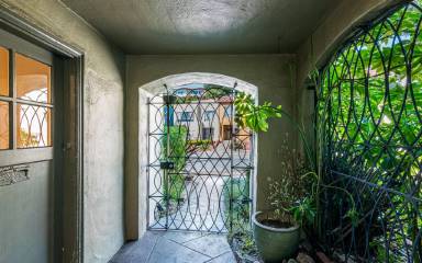 Main picture of 919 Teresita Blvd