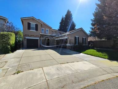 Main picture of 1572 Plum Ct