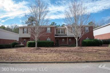Main picture of 1428 S Donahue Dr