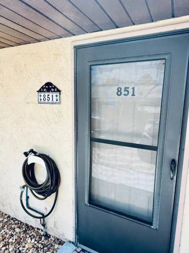 Main picture of 851 Dow Ln