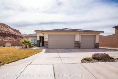 Main picture of 201 E Saint George Blvd