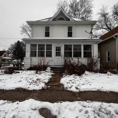 Main picture of 1729 12th St