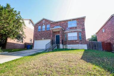 Main picture of 811 Quitman Oak
