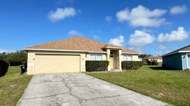 Main picture of 321 Drum Ln