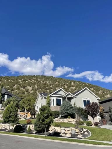 Main picture of 6937 N South Pass Rd