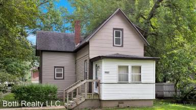 Main picture of 1927 15th Ave