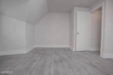 Main picture of 2623 W Sterner St