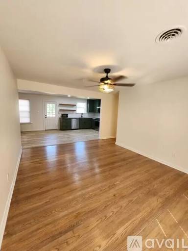 Main picture of 1301 N 66th St