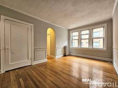 Main picture of 540-48 W Surf St