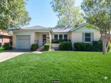 Main picture of 9302 Piper Ln