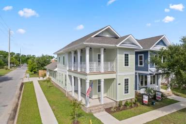Main picture of 701 N A St