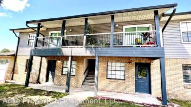 Main picture of 435 E Clifford Ave