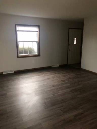 Main picture of 207 Country Villa Ln