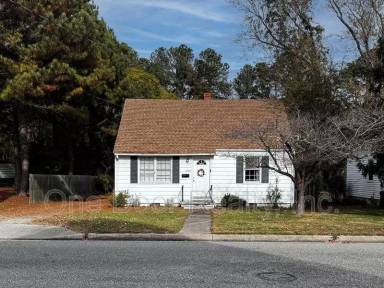 Main picture of 1203 Lafayette St