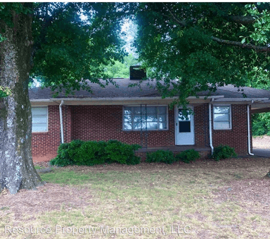 Main picture of 1735 Cleveland Hwy