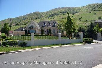 Main picture of 12757 S Hickory Ridge Ln