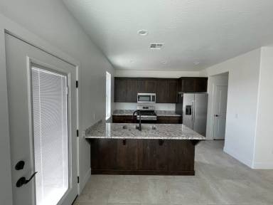 Main picture of 289 N 2470 W