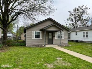 Main picture of 1709 W 4th St