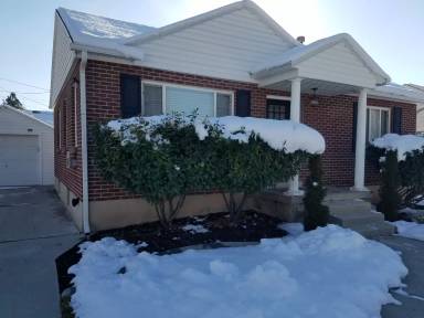 Main picture of 1412 E Hudson Ave