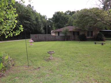 Main picture of 1105 Roosevelt Dr