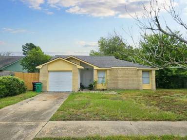 Main picture of 23943 Tayloe House Ln