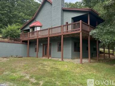Main picture of 130 Lee Harkins Rd