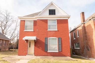 Main picture of 712 East McCarty Street