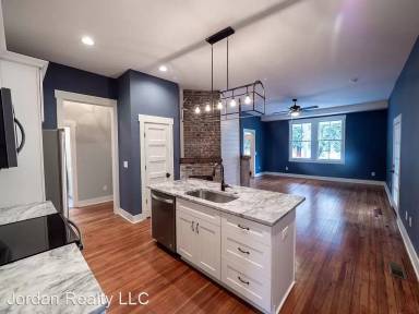 Main picture of 42 Carolina St