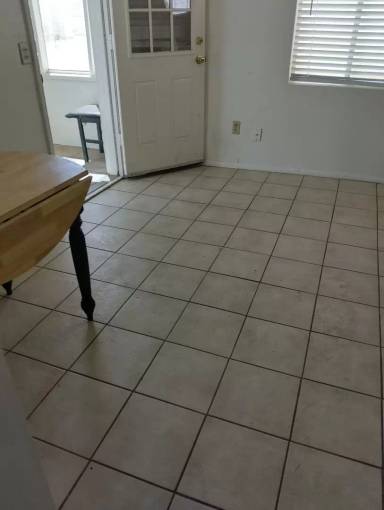Main picture of 1340 W Hatcher Rd