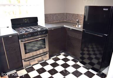 Main picture of 1551 Meridian Ave