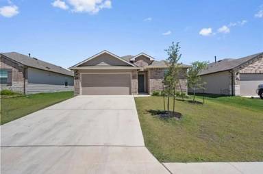 Main picture of 924 Adler Way