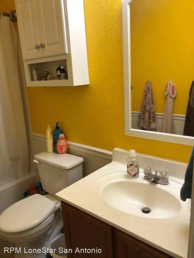 Main picture of 6803 Elmwood Crst