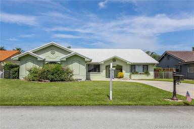 Main picture of 6301 Olde Moat Way