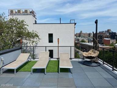Main picture of 695 Lafayette Ave