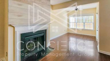 Main picture of 123 Queensberry Ct