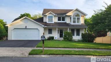 Main picture of 4 Blackmore Ct
