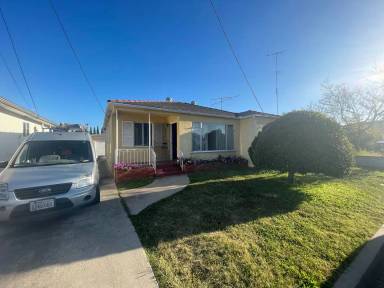 Main picture of 6255 Stewart St