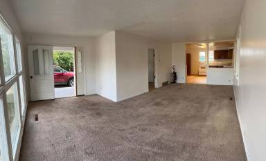 Main picture of 706 E Towne St