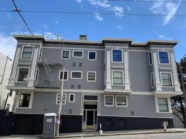 Main picture of 2095 Fulton St