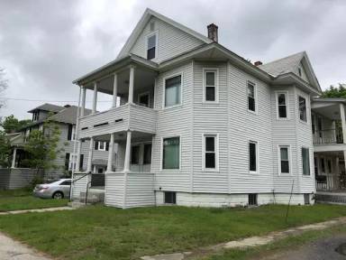 Main picture of 130 Adams St