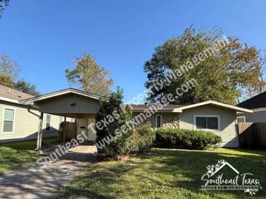 Main picture of 4455 S 5th St