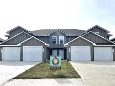 Main picture of Bryson Lake Duplexes