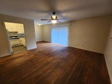 Main picture of 106 Valley View Dr